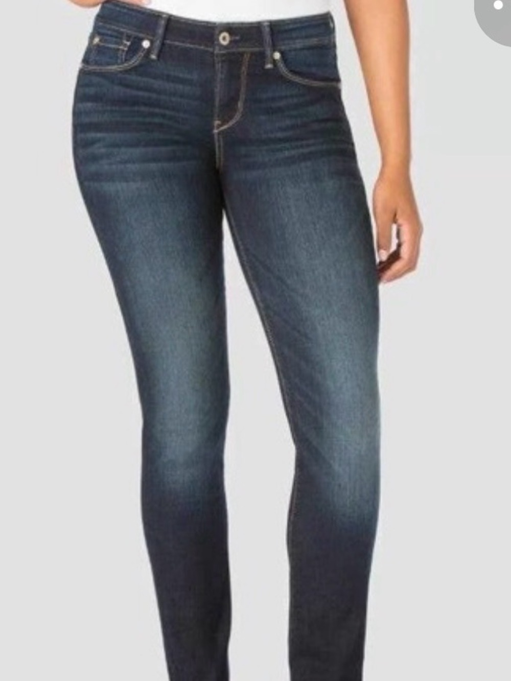 Denizen from Levi's Women’s Dark Blue Slim Jeans modern skinny with rough hem